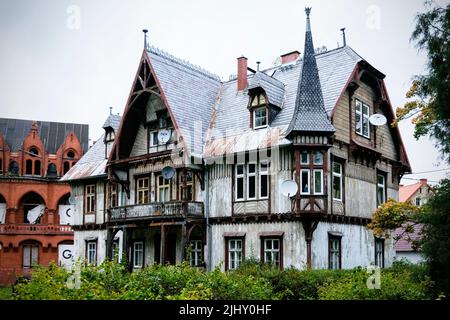 Sokołowsko, ehemaliges Goerbersdorf - weltweit erstes Sanatorium für Lungenerkrankungen, der Ort der Handlung von Olga Tokarczuks Roman „Empuzjon“. Stockfoto