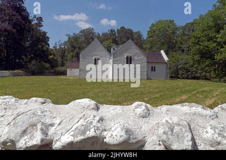 St. Teilo's Kirche, möglicherweise 12. oder 13. Jahrhundert, Saint Fagans Museum, Cardiff Stockfoto