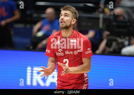 Bologna, Italien. 21.. Juli 2022. Jakub Popiwczak - POL während der Volleyball Nations League Mann - Viertelfinale - Polen gegen Iran, Volleyball-Veranstaltungen in Bologna, Italien, Juli 21 2022 Quelle: Independent Photo Agency/Alamy Live News Stockfoto