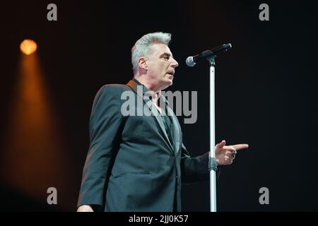 Der Sänger Loquillo konzertiert im Wizink Center in Madrid, Spanien mit: Loquillo wo: Madrid, Spanien Wann: 13 Nov 2021 Credit: Oscar Gonzalez/WENN Stockfoto