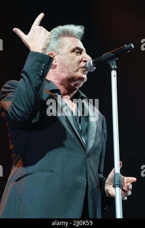 Der Sänger Loquillo konzertiert im Wizink Center in Madrid, Spanien mit: Loquillo wo: Madrid, Spanien Wann: 13 Nov 2021 Credit: Oscar Gonzalez/WENN Stockfoto