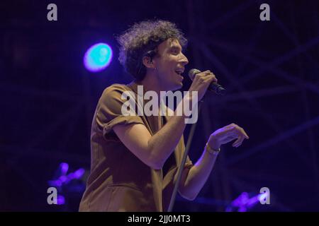 Ferrara, Emilia Romagna, Italien. 21.. Juli 2022. Die Band Cassandra Opener Snger Ermal Meta in Ferrara (Foto: © Carlo Vergani/Pacific Press via ZUMA Press Wire) Stockfoto