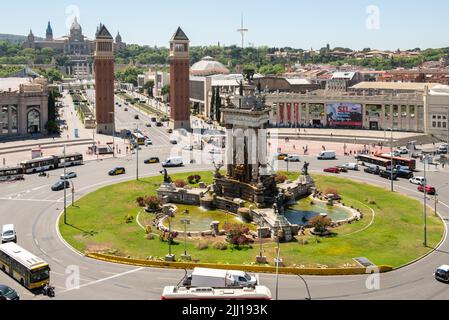 Venetian Towers und Montjuïc National Palace - Barcelona, Spanien Stockfoto