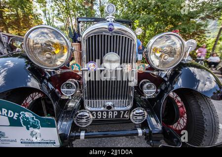 La Jaquemarde (Oldtimer-Show) in Taninges : MG TC Interior Stockfoto