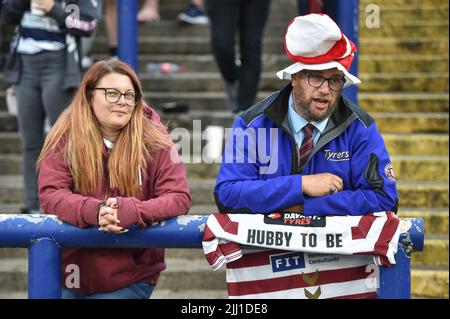 Leeds, England - 21.. Juli 2022 - Fans von Wigan Warriors. Rugby League Betfred Super League Leeds Rhinos gegen Wigan Warriors im Headingley Stadium, Leeds, Großbritannien Stockfoto