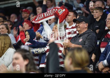 Leeds, England - 21.. Juli 2022 - Fans von Wigan Warriors. Rugby League Betfred Super League Leeds Rhinos gegen Wigan Warriors im Headingley Stadium, Leeds, Großbritannien Stockfoto