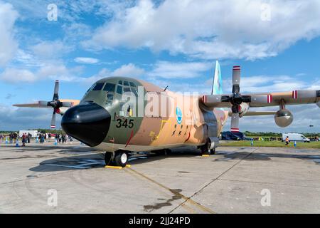 RAF Fairford, Gloucestershire, Großbritannien - 2019. Juli: A Guts Airline 345 Royal Jordanian C-130H Hercules aus dem Transportgeschwader von 3. bei der RIAT von 2019 Stockfoto