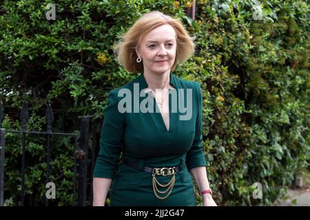 Tory Leadership hoffnungsvoll Liz Truss verlässt heute Morgen sein Haus zur Arbeit. Bild aufgenommen am 20.. Juli 2022. © Belinda Jiao jiao.bilin@gmail.com 07598931257 Stockfoto