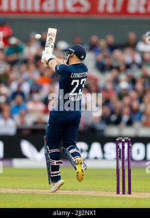 Emirates Old Trafford, Manchester, Großbritannien. 22.. Juli 2022. One Day international Cricket, England versus Südafrika; Liam Livingstone of England Kredit: Action Plus Sports/Alamy Live News Stockfoto