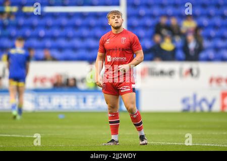 Mikey Lewis (20) von Hull KR beim Vorspiel-Aufwärmen in, am 7/22/2022. (Foto von Craig Thomas/News Images/Sipa USA) Quelle: SIPA USA/Alamy Live News Stockfoto