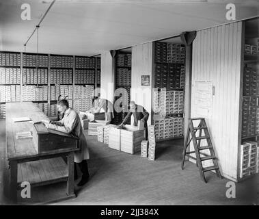 Neue Skofabriks ab Örnen, Innenraum aus der Maskin Hall für Mac Kay Arbeit. Stockfoto