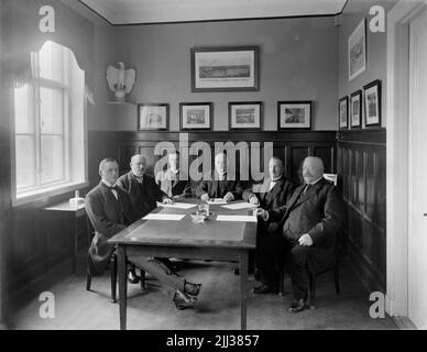 Neue Skofabriks ab Örnen, Inneneinrichtung der Abteilung für Schneiden und Zubehör schneiden. Stockfoto