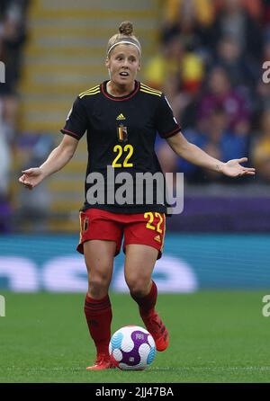 Leigh, Großbritannien. 22.. Juli 2022. Leigh, England, 22.. Juli 2022. Laura Deloose aus Belgien während des Spiels der UEFA Women's European Championship 2022 im Leigh Sports Village, Leigh. Bildnachweis sollte lauten: Darren Staples / Sportimage Credit: Sportimage/Alamy Live News Stockfoto