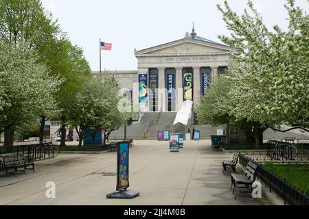 CHICAGO, ILLINOIS, USA - 12. Mai 2018: Außenansicht des Field Museums auf dem Museum Campus in Chicago ist eine wichtige Touristenattraktion Stockfoto