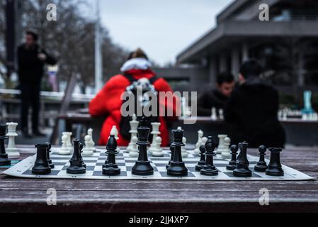 Schach am Southbank der Themse Stockfoto