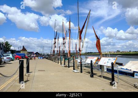 Blick auf die Thames Barges, die am Hythe Quay Maldon festgemacht sind Stockfoto