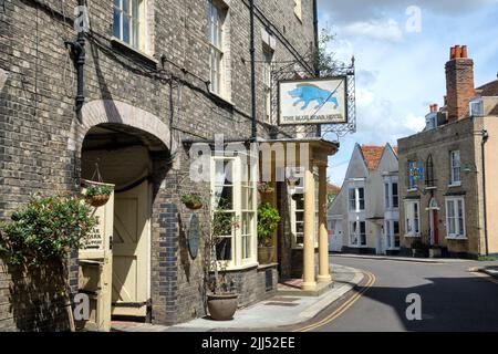 Blick auf die Straße des Blue Boar Pub Maldon Essex Stockfoto