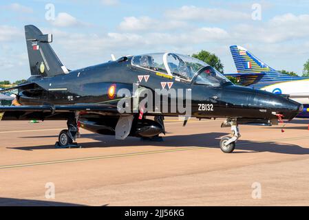 Qatar Emiri Air Force BAE Hawk Mk.167 ZB132 auf der Royal International Air Tattoo, RIAT Airshow, RAF Fairford, Gloucestershire, Großbritannien Stockfoto