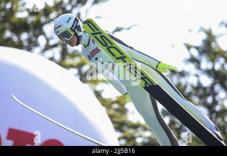 Wisla, Polen. 23.. Juli 2022. Tamara Mesikova beim Einzelwettbewerb des FIS Skisprung Sommer Grand Prixp in Wisla. (Foto von Damian Klamka/SOPA Images/Sipa USA) Quelle: SIPA USA/Alamy Live News Stockfoto