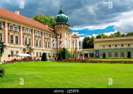 Lancut, Woiwodschaft Podkarpackie / Polen - 17. Juli 2022: Schloss in Lancut, in. Lubomirski und Potocki Castle in Lancut - eine ehemalige Magnate Residenz Stockfoto