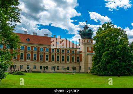 Lancut, Woiwodschaft Podkarpackie / Polen - 17. Juli 2022: Schloss in Lancut, in. Lubomirski und Potocki Castle in Lancut - eine ehemalige Magnate Residenz Stockfoto