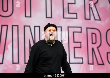 Sheffield, Großbritannien. 23.. Juli 2022. Thom Rylance von den Lotteriegewinnerinnen in Sheffield, Großbritannien am 7/23/2022. (Foto von Ben Early/News Images/Sipa USA) Quelle: SIPA USA/Alamy Live News Stockfoto