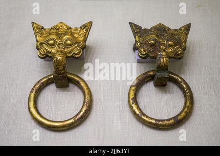 Alte chinesische Han-Dynastie kulturelle Reliquien im Museum, Golden Knocker Stockfoto