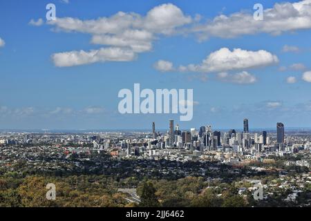 094 Stadtbild mit den CBD-Skyscrpers vom Mount Coot-tha Lookout aus gesehen. Brisbane-Australien. Stockfoto