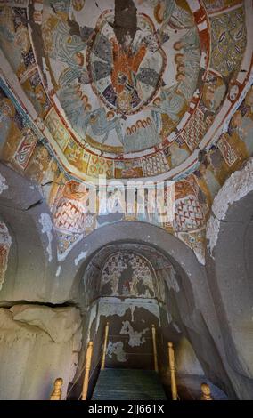 freskos in der Agacalti-Kirche, im Ihlara-Tal oder im Peristrema-Tal, in Ihlara, in der Provinz Aksaray, in Guzelyurt, in Kappadokien, Anatolien, Türkei Stockfoto