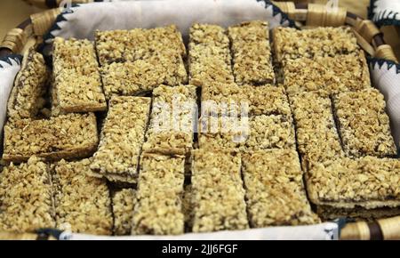 Detail eines typisch arabischen Dessertes, süß und zuckerhaltig Stockfoto