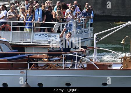 Paris, Frankreich. 23.. Juli 2022. Jennifer Lopez und Ben Affleck haben am 23. Juli 2022 ihre Flitterwochen in Paris, Frankreich, verbracht. (Foto: Lionel Urman/Sipa USA) Quelle: SIPA USA/Alamy Live News Stockfoto