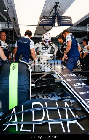 GASLY Pierre (Fra), Scuderia AlphaTauri AT03, Portrait während der Formel 1 Lenovo Grand Prix de France, French Grand Prix 2022, 12. Lauf der FIA Formel 1 Weltmeisterschaft 2022 vom 22. Bis 24. Juli 2022 auf dem Circuit Paul Ricard, in Le Castellet, Frankreich - Foto: Antonin Vincent/Dppi/DPPI/LiveMedia Stockfoto