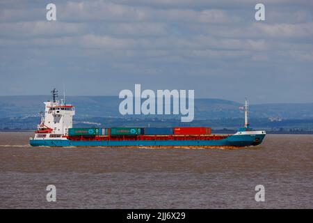 Lily-B Richtung Avonmouth Docks Stockfoto