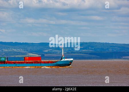 Lily-B Richtung Avonmouth Docks Stockfoto