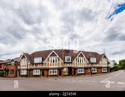 Quadrant Almshäuser, Altersheime aus dem Jahr 1919 in Church Street, Fordingbridge, einem kleinen Dorf im New Forest, Hampshire Stockfoto