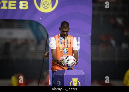 Maceio, Brasilien. 23.. Juli 2022. AL - Maceio - 07/23/2022 - BRASILIANISCHER B 2022, CRB X NOVO HORIZONTINO - der Spielball vor dem Spiel zwischen CRB und Novorizontino im Rei Pele Stadion für die brasilianische Meisterschaft B 2022. Foto: Celio Junior/AGIF/Sipa USA Quelle: SIPA USA/Alamy Live News Stockfoto