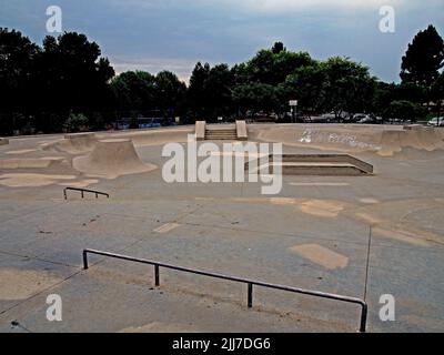 Skateboard-Park im William Cann Civic Center in Union City, Kalifornien Stockfoto