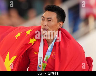 Eugene, USA. 23.. Juli 2022. Chinas Zhu Yaming feiert nach dem Dreisprung-Finale der Männer bei den Leichtathletik-Weltmeisterschaften Oregon22 in Eugene, Oregon, USA, 23. Juli 2022. Quelle: Wu Xiaoling/Xinhua/Alamy Live News Stockfoto