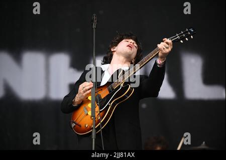 23. Juli 2022, Sheffield, South Yorkshire, USA: Inhaler Performing at Tramlines Festival , Großbritannien , 23.07.2022 (Bildquelle: © Robin Burns/ZUMA Press Wire) Stockfoto