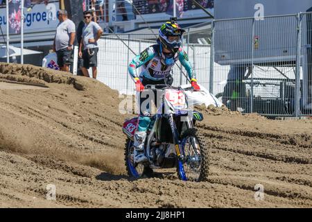 Lommel, Belgien. 24.. Juli 2022. Der Belgier Jago Geerts wurde während des Motocross MX2 Grand Prix, 14. (von 18) Rennen der FIM Motocross-Weltmeisterschaft, Sonntag, 24. Juli 2022 in Lommel, in Aktion gezeigt. BELGA FOTO MARIJN DE KEYZER Kredit: Belga Nachrichtenagentur/Alamy Live News Stockfoto