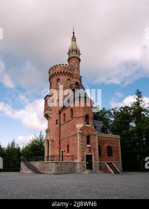 Goethes Aussichtsturm oder Goethova vyhlídka in Karlovy Vary, Böhmen, Tschechien Stockfoto