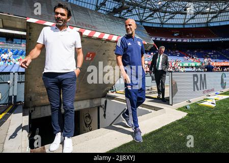 Rotterdam - Olympique Lyon Trainer Peter Bosz während des Spiels zwischen Feyenoord und Olympique Lyon im Stadion Feijenoord De Kuip am 24. Juli 2022 in Rotterdam, Niederlande. (Box-to-Box-Bilder/Yannick Verhoeven) Stockfoto