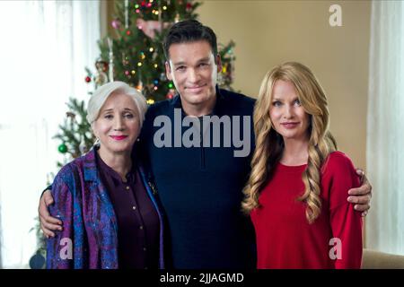 OLYMPIA DUKAKIS, BART JOHNSON, Nicollette Sheridan, der Geist der Weihnacht, 2013 Stockfoto