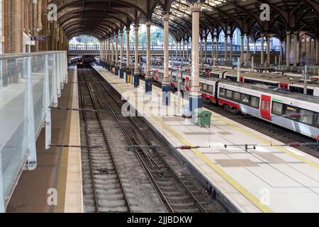 Ein Eisenbahnstreik, der heute von Greateranglia angeführt wird, wird die Verbindungen zum Bahnhof Liverpool Street in London verringern. ASLEF, die Gewerkschaft der Lokführer, hat es auch Stockfoto