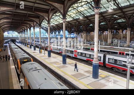 Ein Eisenbahnstreik, der heute von Greateranglia angeführt wird, wird die Verbindungen zum Bahnhof Liverpool Street in London verringern. ASLEF, die Gewerkschaft der Lokführer, hat es auch Stockfoto