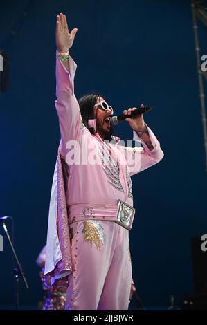 24. Juli 2022, Sheffield, South Yorkshire, USA: Elvana Performing at Tramlines Festival , Großbritannien , 24.07.2022 (Bildquelle: © Robin Burns/ZUMA Press Wire) Stockfoto