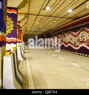 PM Narendra Modi widmen Pragati Tunnel und fünf Unterführung des Pragati Maidan Integrated Transit Corridor Project der Nation, Pragati Tunnel öffnet für Stockfoto