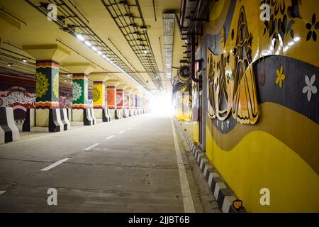 PM Narendra Modi widmen Pragati Tunnel und fünf Unterführung des Pragati Maidan Integrated Transit Corridor Project der Nation, Pragati Tunnel öffnet für Stockfoto