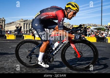 Paris, Frankreich, Frankreich. 24.. Juli 2022. Daniel MARTINEZ (Kolumbien) vom Team INEOS GRENADIERE während der Tour de France 2022, Radrennen Etappe 21, Paris La Defense Arena nach Paris Champs-Elysees (116 km) am 24. Juli 2022 in Paris, Frankreich. (Bild: © Matthieu Mirville/ZUMA Press Wire) Stockfoto