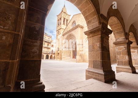 Kirche Santa Maria de Agramunt, Agramunt, Lleida, Spanien Stockfoto